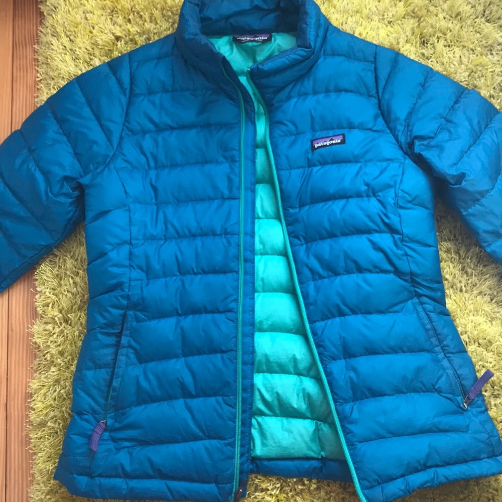 Girls Blue Patagonia puffer jacket